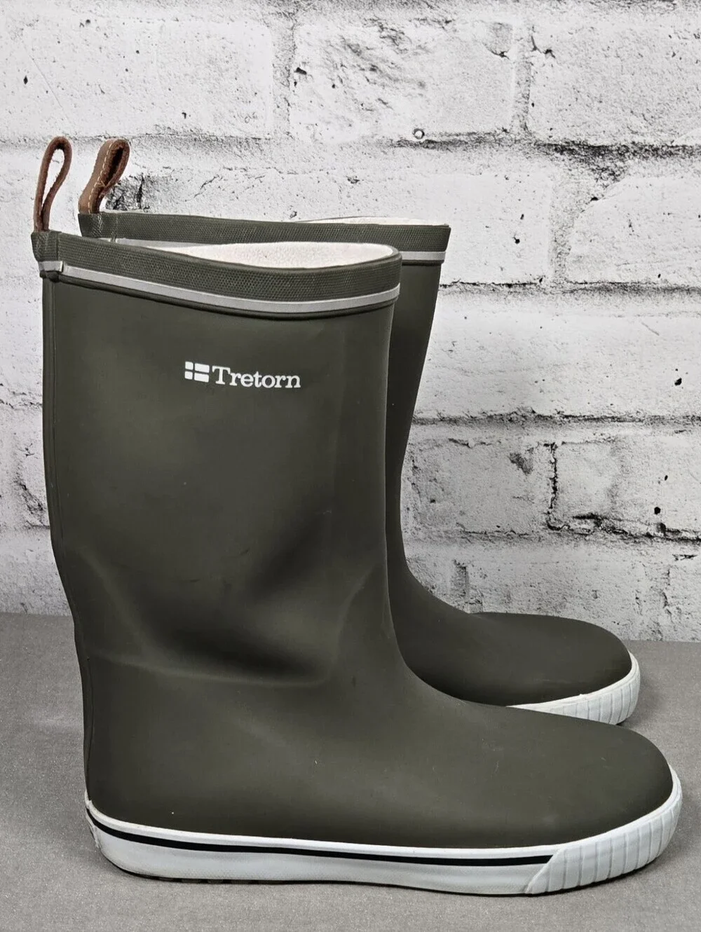 Tretorn Rubber Rain Boots Womens EU 40 Olive Green Waterproof Boots